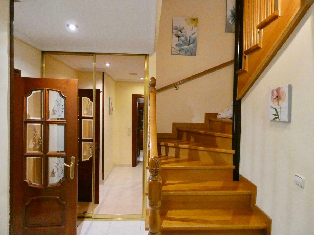 Apartamentos Turisticos Avila Villa Carmen II ภายนอก รูปภาพ