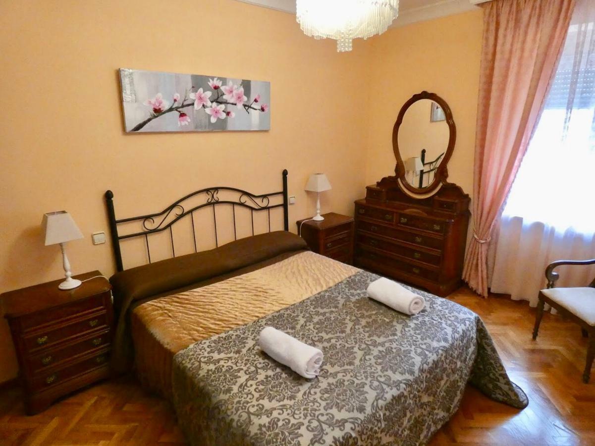 Apartamentos Turisticos Avila Villa Carmen II ภายนอก รูปภาพ