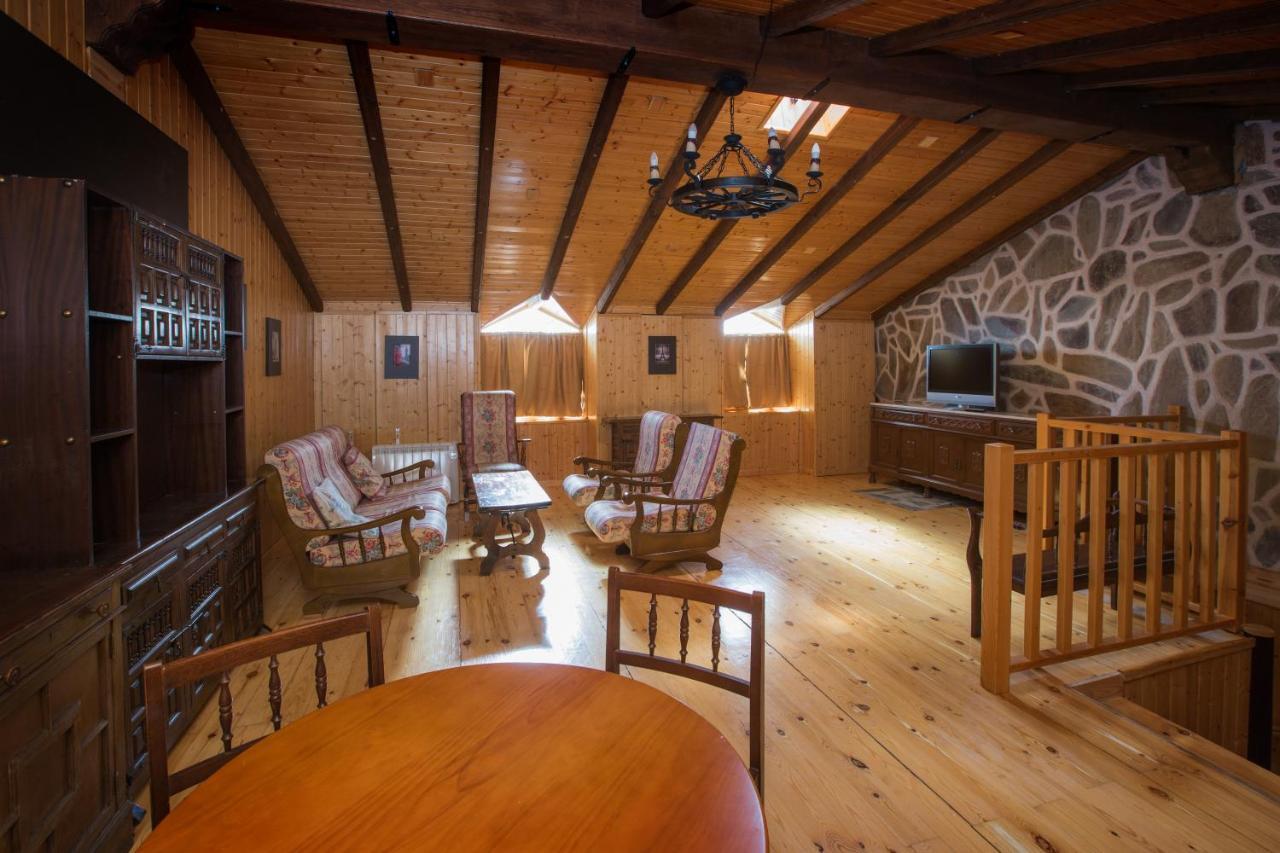 Apartamentos Turisticos Avila Villa Carmen II ภายนอก รูปภาพ