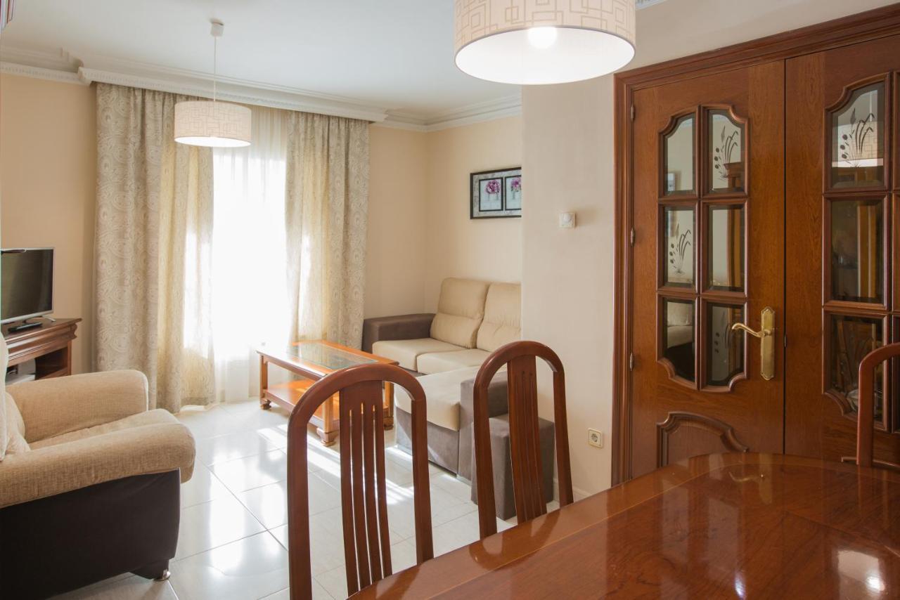 Apartamentos Turisticos Avila Villa Carmen II ภายนอก รูปภาพ